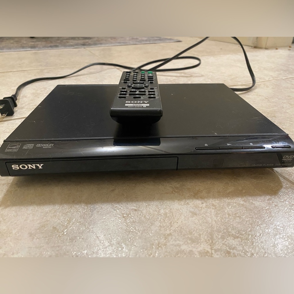 Sony Black DVD Player with Remote Control